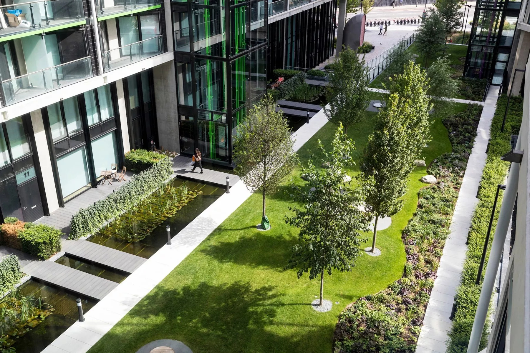 إبداع في الحدائق أفكار مبتكرة لتصميم اللاندسكيب